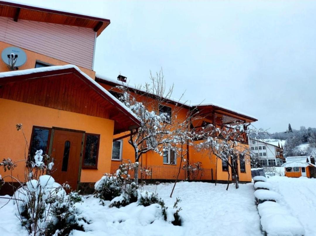 Захід Сонця Hotel Slavske Exterior foto
